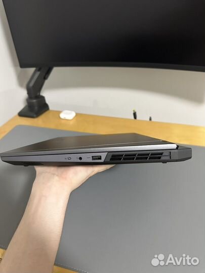 Lenovo legion 5 pro 16IAH7H