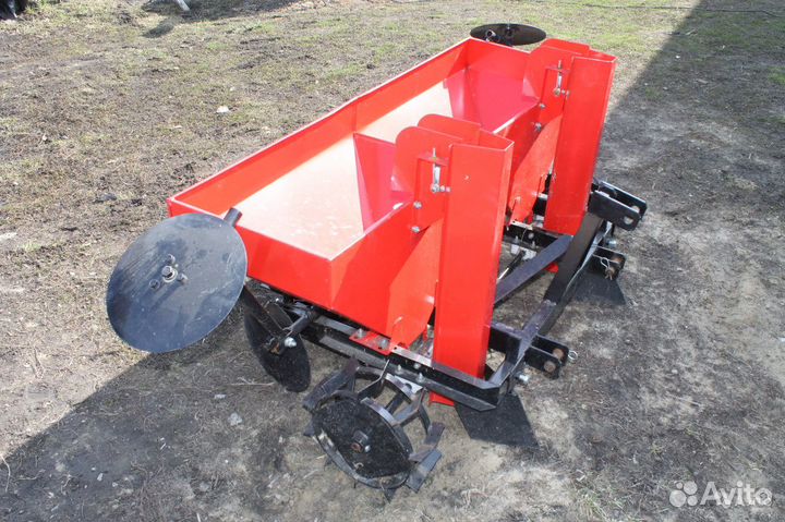 Картофелесажалка