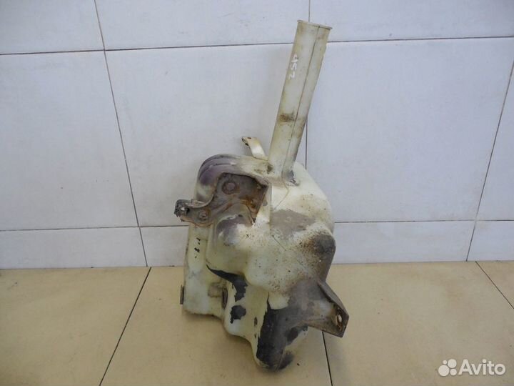 Бачок омывателя лобового стекла Avensis I 1997-200