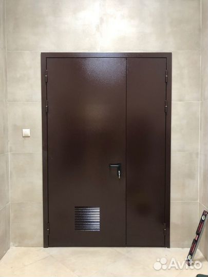 Двери противопожарные/технические