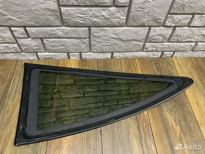 Opеl Сorsа Стекло кузовное глухое левое