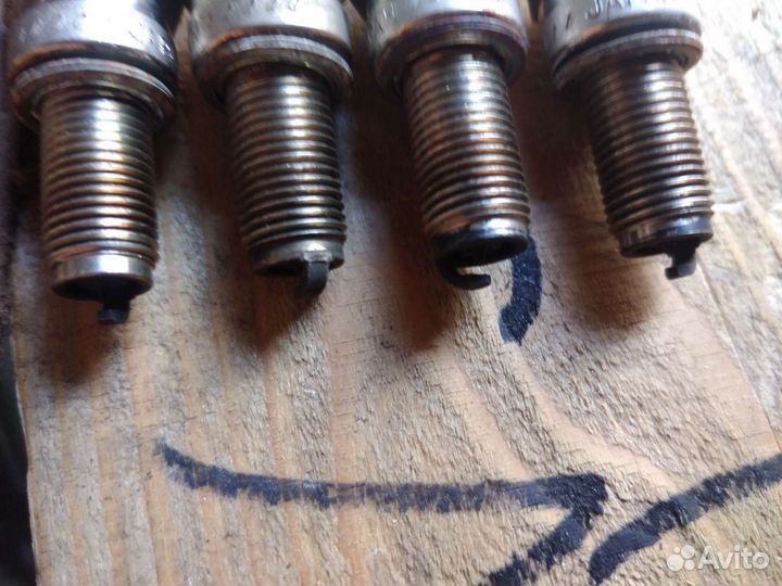 Свечи б/у из Японии от мототехники Kawasaki Yamaha