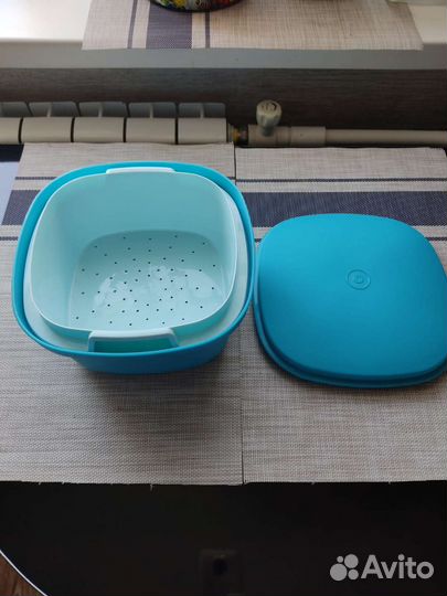 Термосервирователь tupperware новый 3 л
