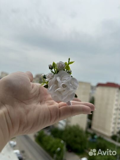 Бутоньерки свадебные