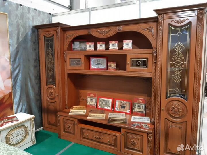 Стенка в гостиную новая со склада