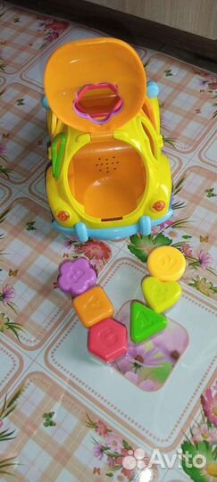 Машинка музыкальная