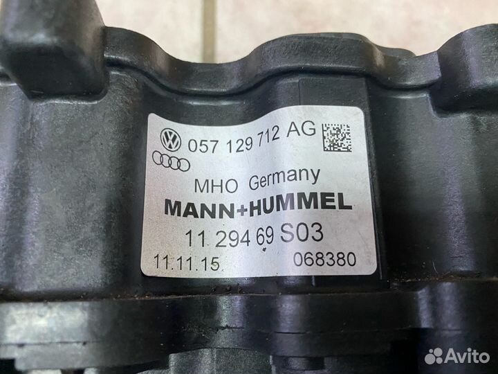 Правый впускной коллектор Porshe Cayenne 958 4.2