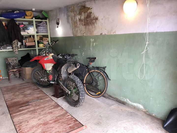 Гараж, 24 м²