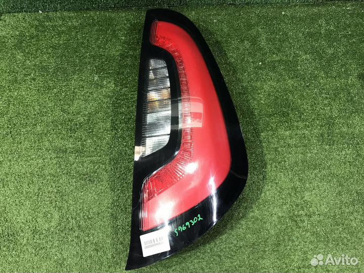 Фонарь задний правый Kia Soul