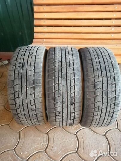 Dunlop Graspic DS3 215/50 R17