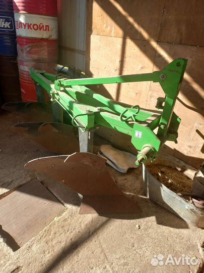 Плуг трехкорпусный бу