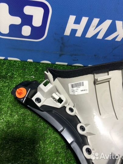 Обшивка стойки Mercedes Glc W253 OM651 2018