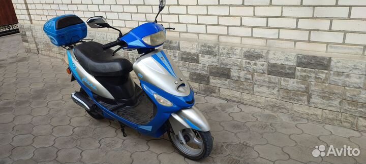 Скутер GX Moto
