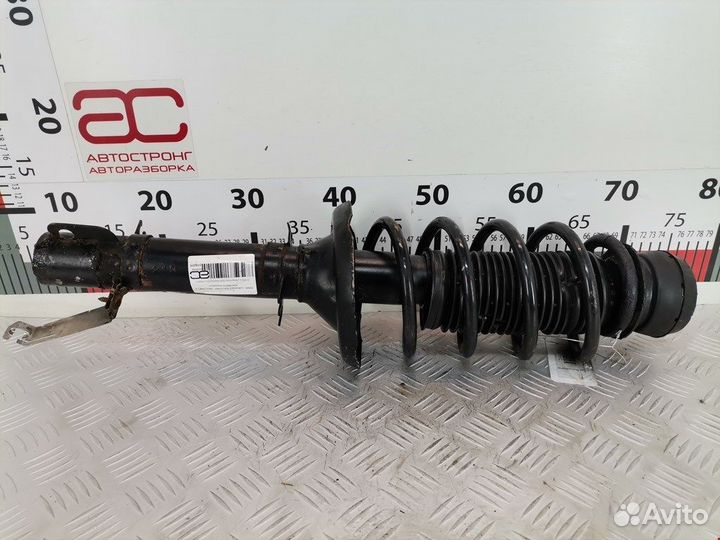 Стойка для Volkswagen Golf 4