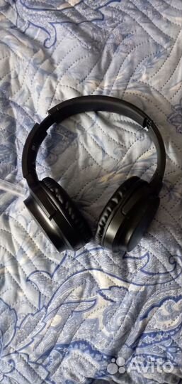 Беспроводные наушники ик хз чо за марка