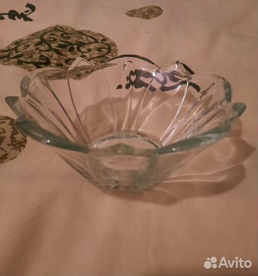 Стеклянные салатники-конфетницы,фарфоровый СССР