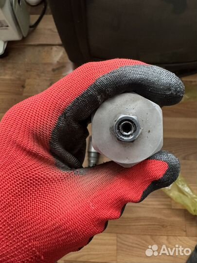 Клапана на экскаватор