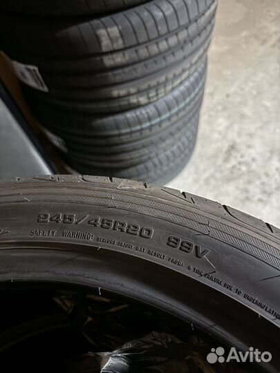 Goodyear Eagle F1 Asymmetric 3 SUV 245/45 R20 и 275/40 R20 106Y