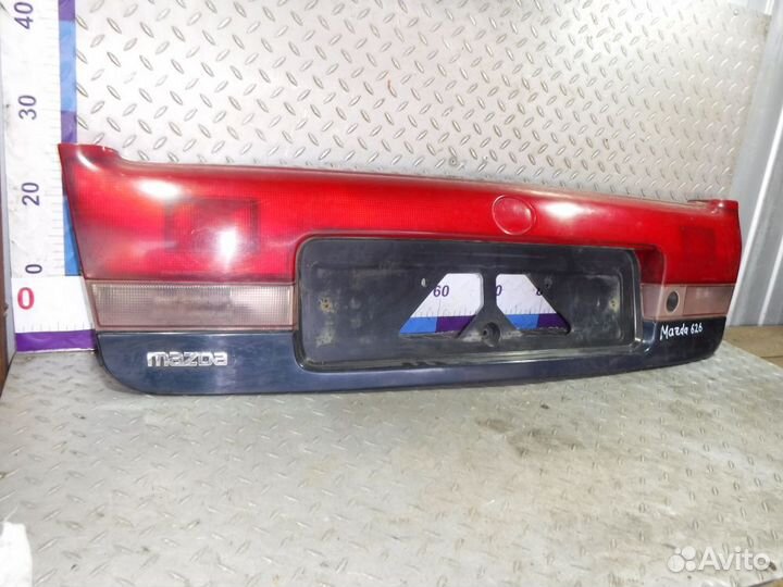 Фонарь задний Mazda 626 GE