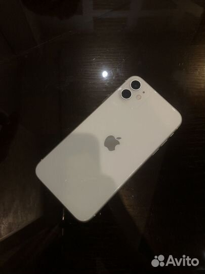 iPhone 11, 256 ГБ
