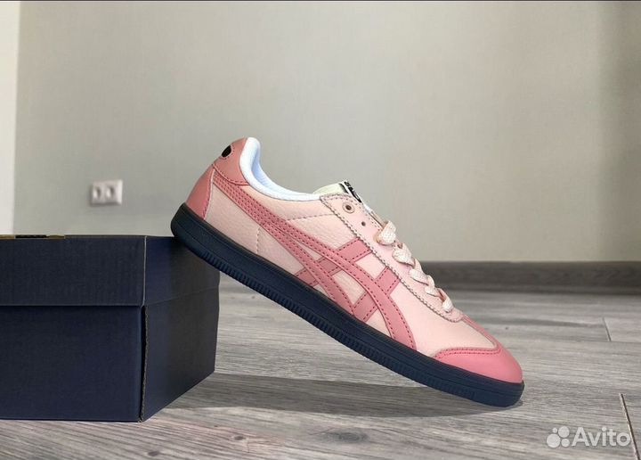 Кроссовки женские asics onitsuka tiger tokuten