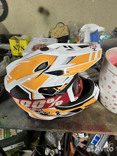 Мотокроссовый шлем