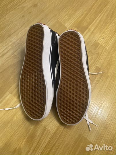 Кроссовки Vans