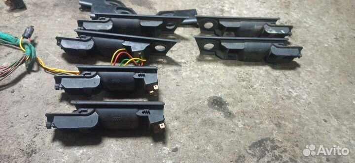 Ручка открывания дверей Audi 100 с4