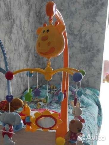 Мобиль на детскую кроватку