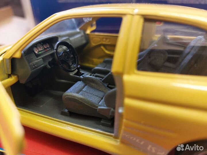 Коллекционная модель Ford Escort RS 1:24