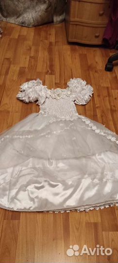 Платье для девочки нарядное