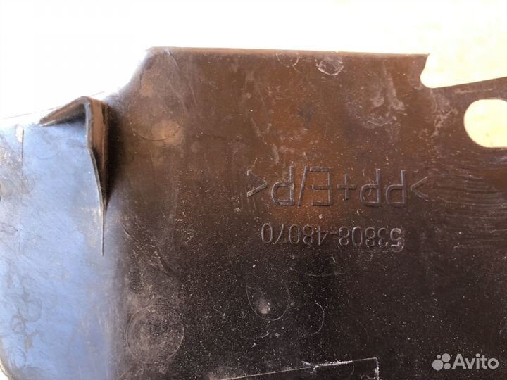 Накладка передняя правая Lехus rх450h