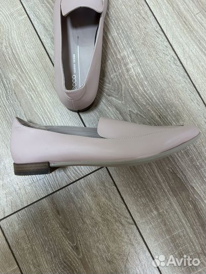 Туфли ecco цвет пудровый 39 размер