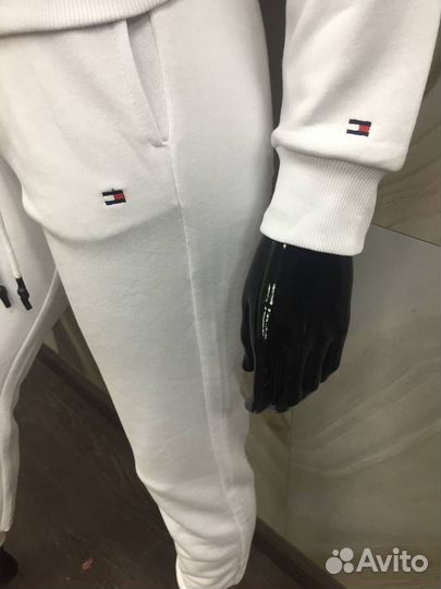 Спортивный костюм tommy hilfiger