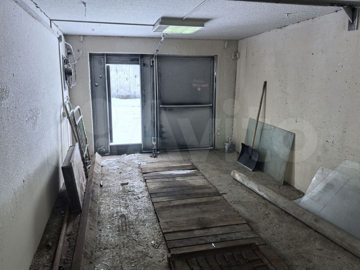 Гараж, 18 м²