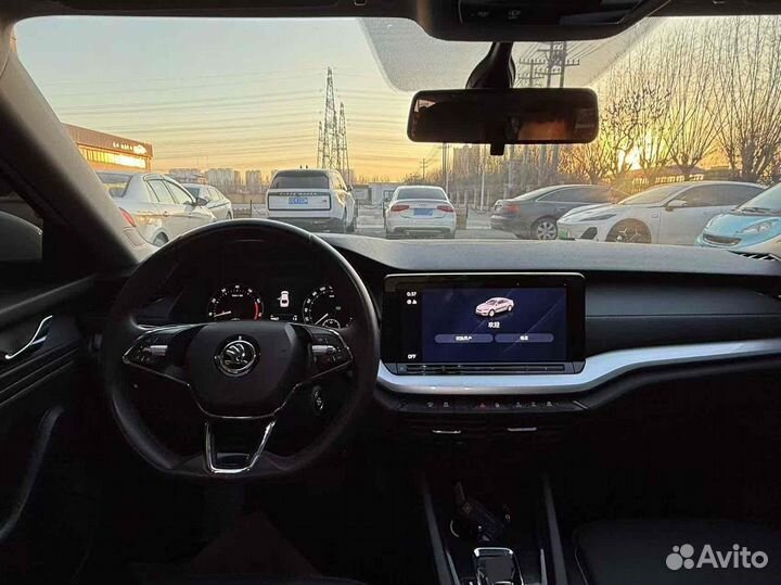 Skoda Octavia 1.4 AT, 2022, 39 000 км