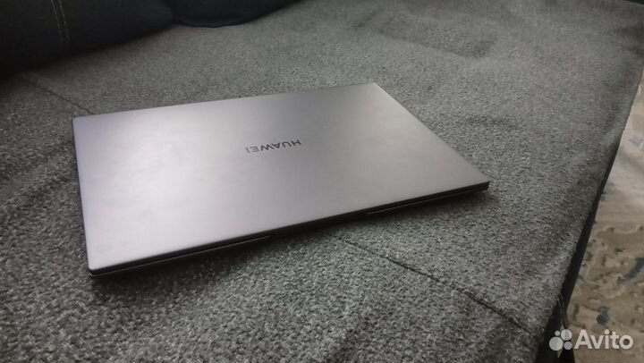 Ноутбук huawei MateBook D 14 NbM-WDQ9 серый