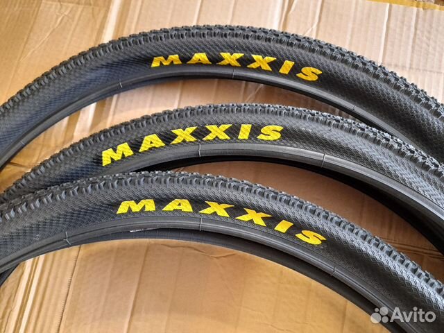 Покрышки maxxis pace M333 новые