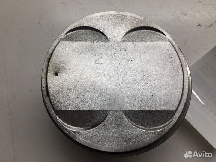 Поршень Nissan Teana J31 VQ35DE 2006