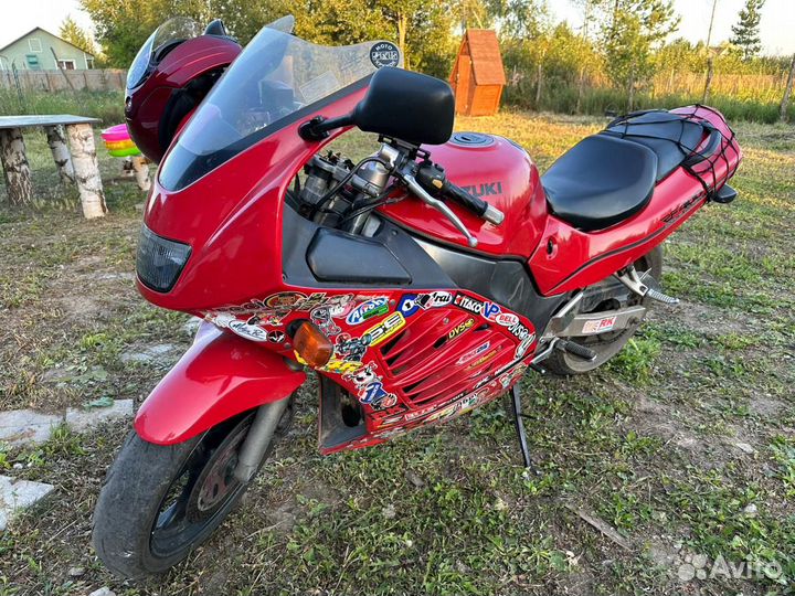 Suzuki rf400rr
