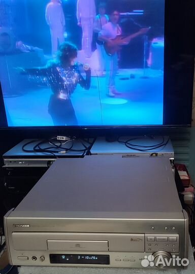 Laser disc проигрыватель Pioneer CLD 07G