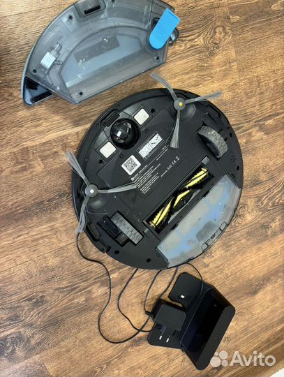 Робот пылесос neatsvor x520