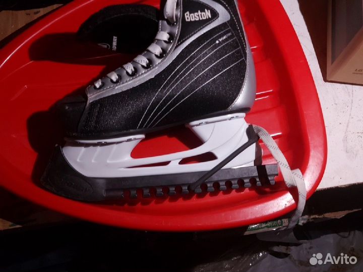Хоккейные коньки Boston