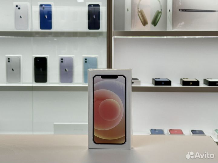 iPhone 12, 256 ГБ