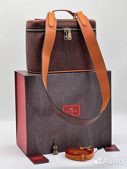 Сумка косметичка женская etro