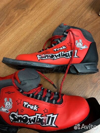 Лыжные ботинки детские 33 размер