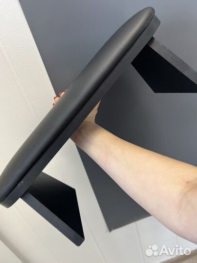 Подставка дл маникюра