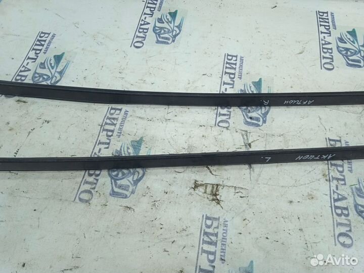 Молдинг крыши центральный SsangYong Actyon II