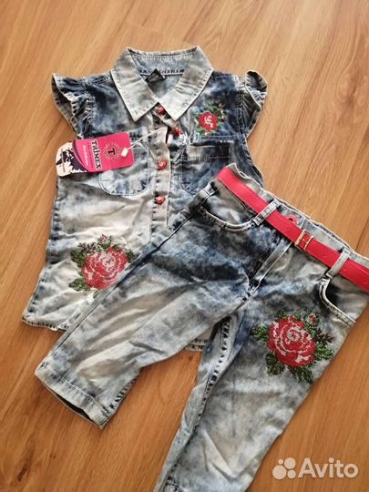 Джинсовый костюм для девочки новый