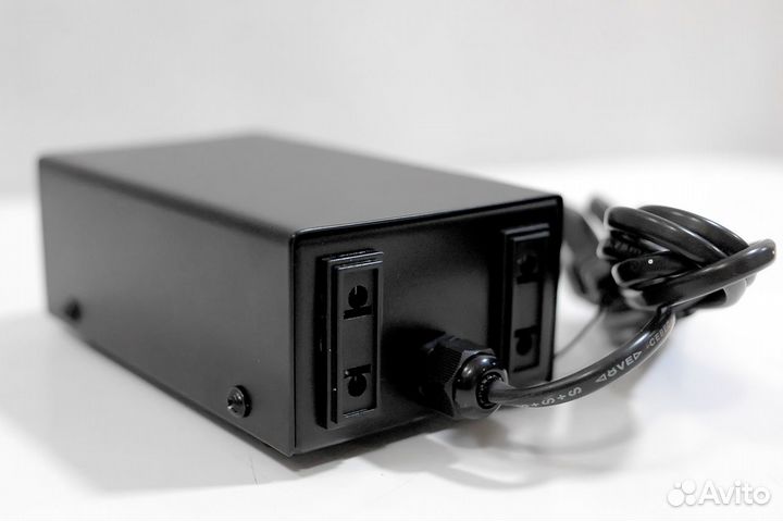 Понижающий Трансформатор 100W атм 220/100V